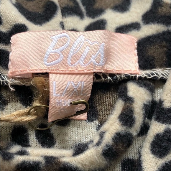 Blis Intimates Fleece Robe in Leopard Print Size L/XL - Picture 7 of 7